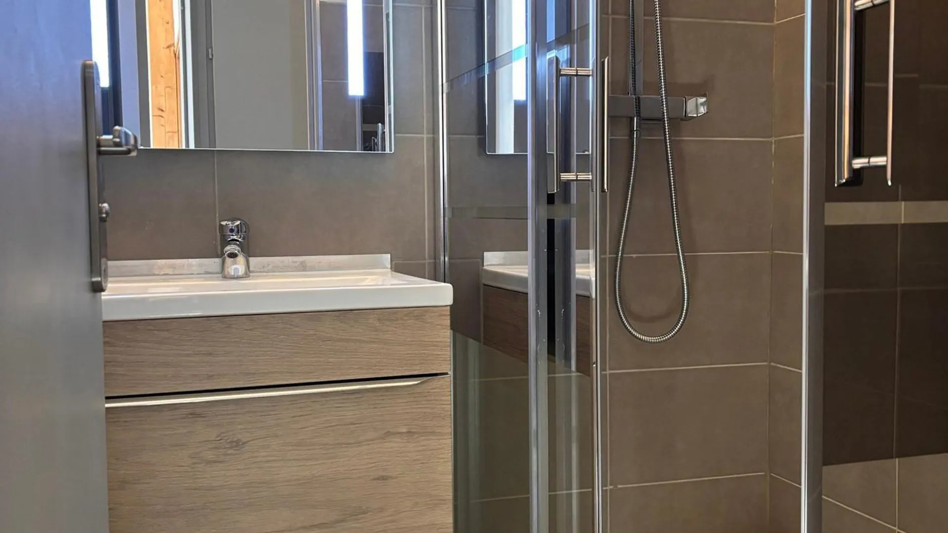Appartement Cosy Au Centre Station, Balcon Sud, Ideal Pour 4 Pers, Proche Commerces Et Activites - Fr-1-634-99 Morzine
